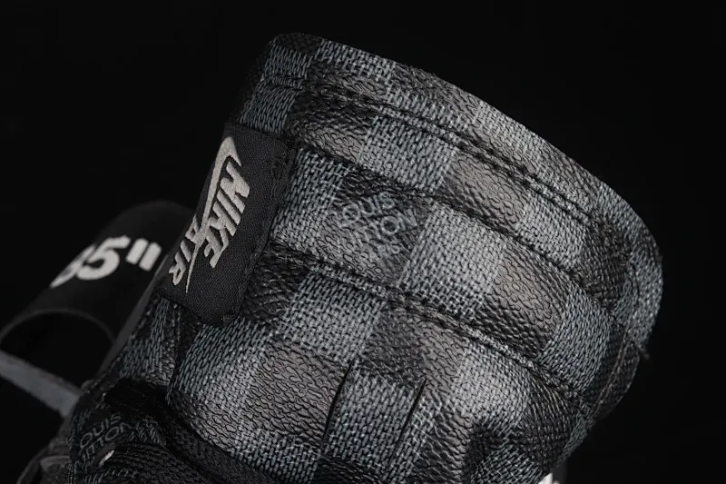 All Categories Air Jordan Jordan Series Basketball Shoes Air Jordan 1 High Donkey Brand x Air Jordan 1 AJ1 Joe 1 Donkey Brand Co-branded Custom Model #With Presbyopia Suitcase Made of Leather, Exclusive Logo Covered Shoe Body, Very High Style